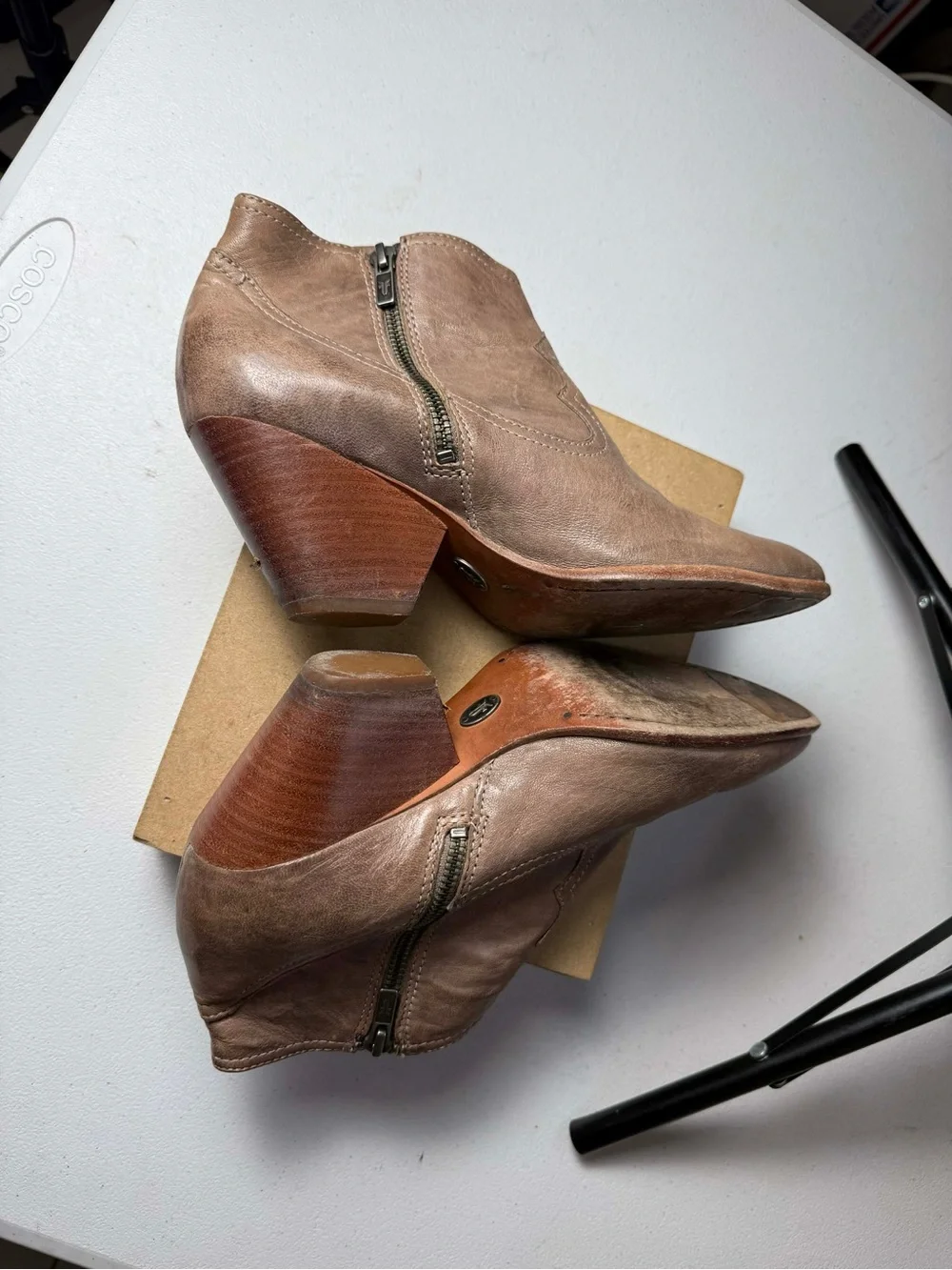 Frye Reina Bootie Sz 8.5 Country Western Style Ash Cowgirl Bar Line Dancing